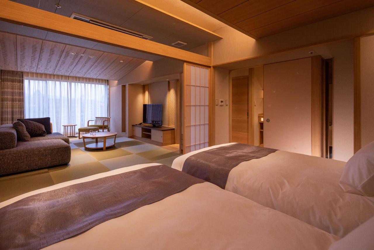 Hotel Wakamizu Такарадзука Екстер'єр фото