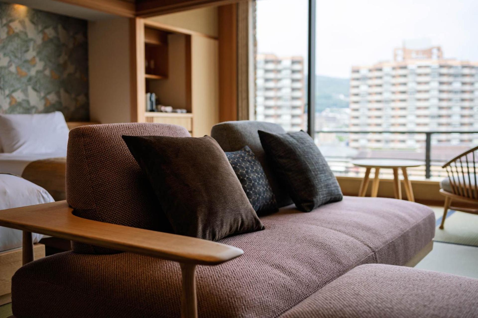 Hotel Wakamizu Такарадзука Екстер'єр фото
